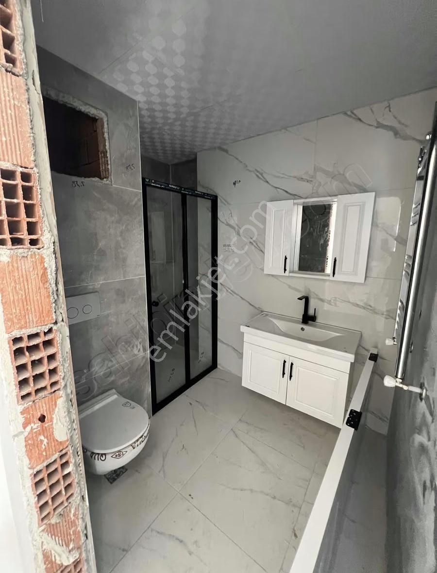 Altıkat Emlaktan Havuzlu Site İçerisinde 3+1 Ara Kat Daire - Görsel 9