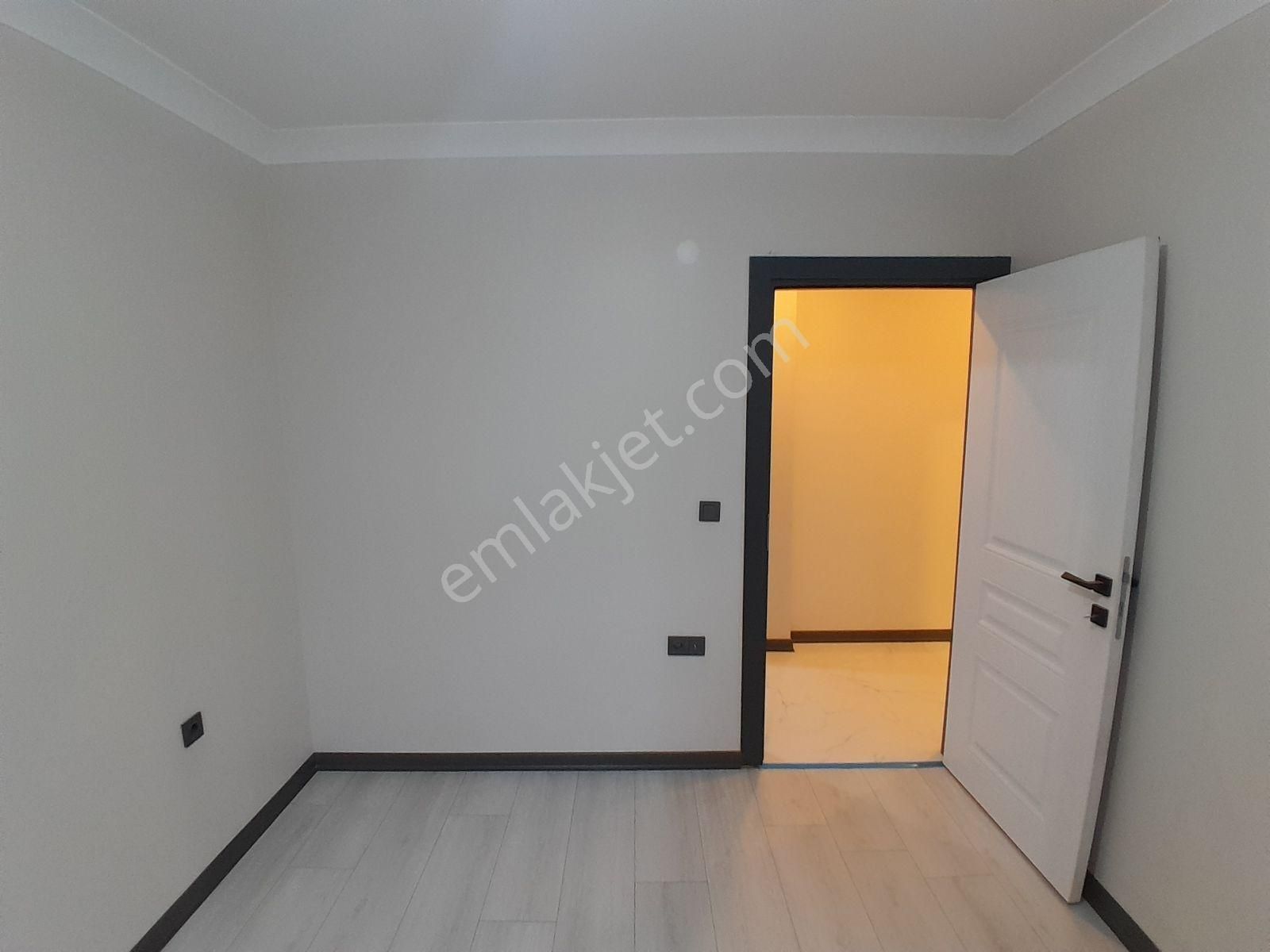 Uğur Çevik'ten Satılık 1+1 Yüksekgiriş 55m2 Oturuma Hazır - Görsel 11