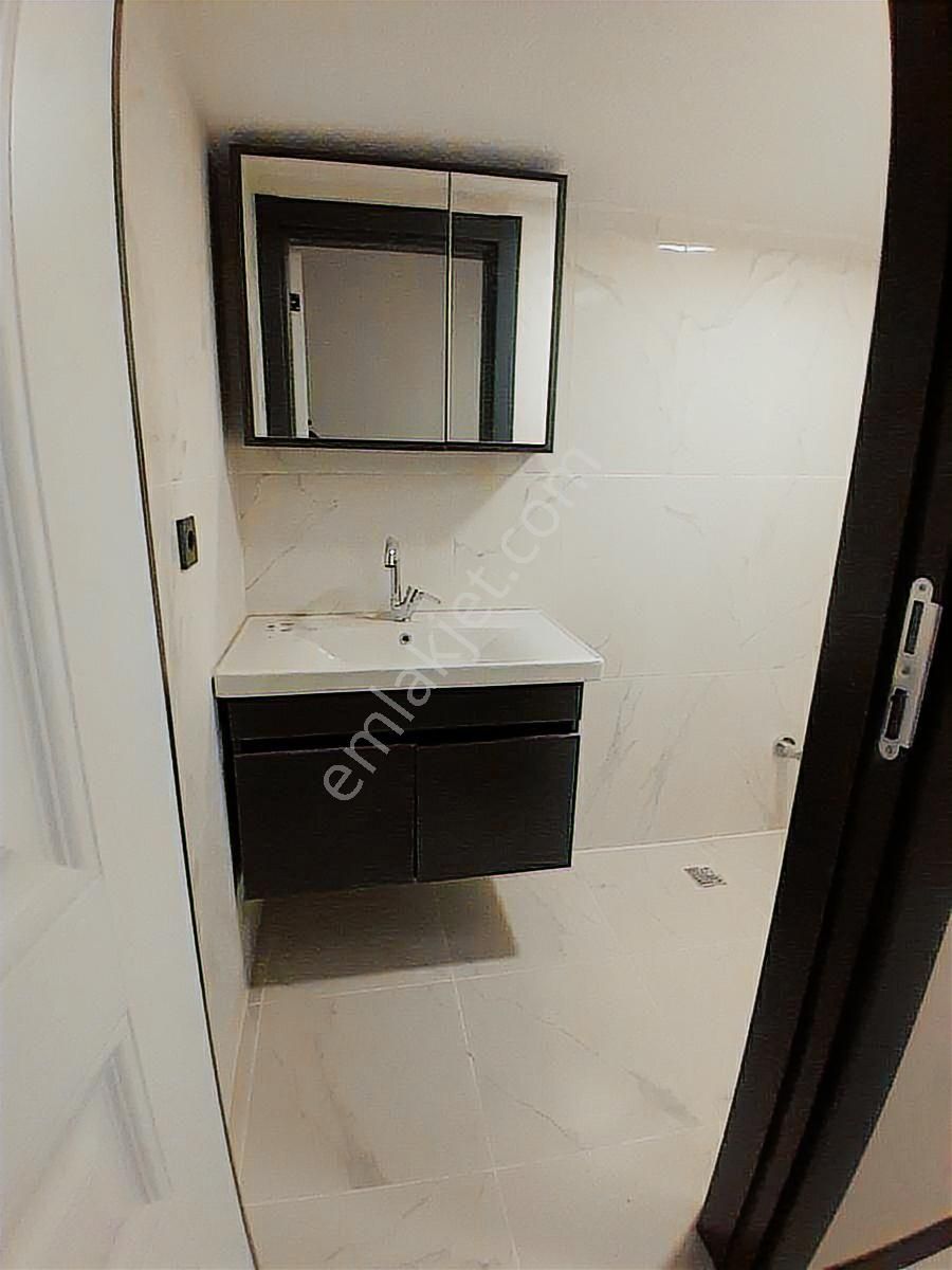 Uğur Çevik'ten Satılık 4+1 Üstdubleks 150m2 Oturuma Uygun - Görsel 6