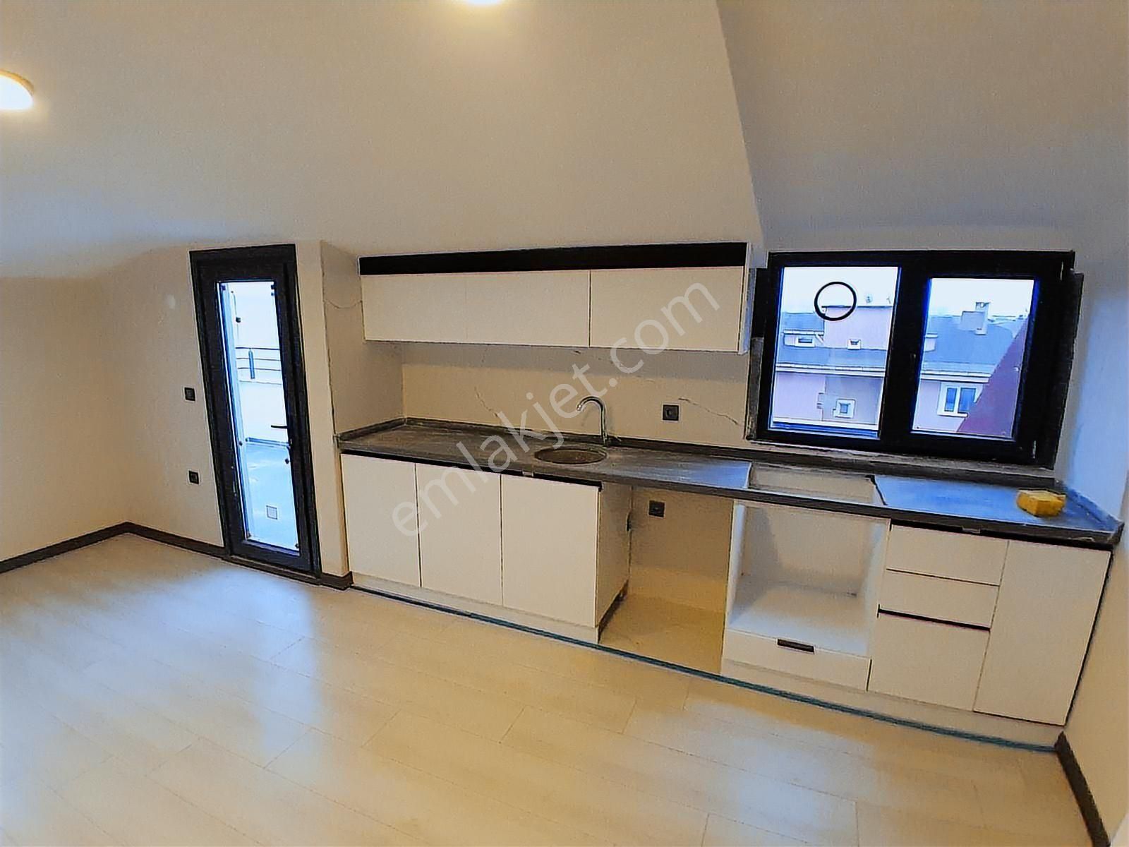 Uğur Çevik'ten Satılık 4+1 Üstdubleks 150m2 Oturuma Uygun - Görsel 31