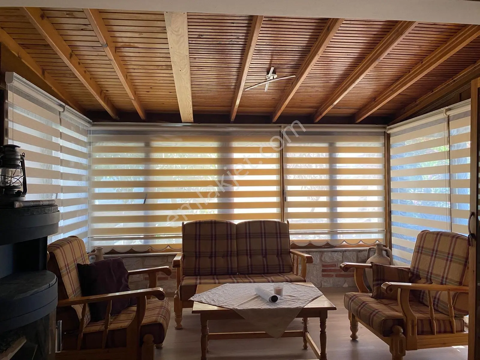 Foça Ataözgür Sitesinde (havuzlu ) Eşyalı Kiralık 3+1 Tripleks Villa - Görsel 5