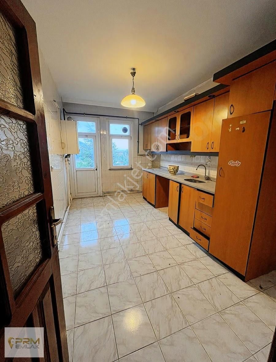 Ferhatpaşa Mahallesinde Site İçinde 3+1 Kiralık Daire - Görsel 8