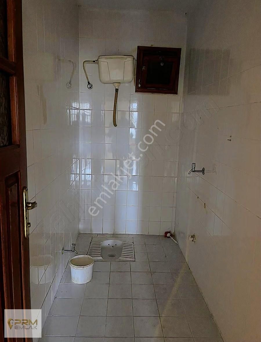 Ferhatpaşa Mahallesinde Site İçinde 3+1 Kiralık Daire - Görsel 4