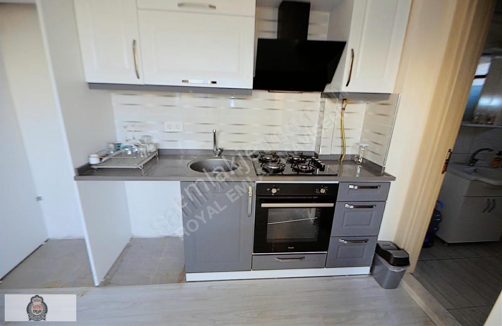 Seyrek Merkez'de Yeni Ve Asansörlü Binada Kiralık Önü Açık 1+1 - Görsel 8