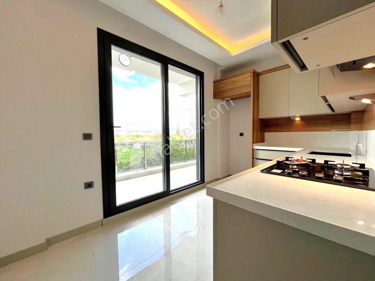 🎀akçay'da Modern Mimari Tasarımı İle Sıfır Ara Kat Ayrı Mutfak Çift Balkon Lüks 2+1satılık Daireler - Görsel 7