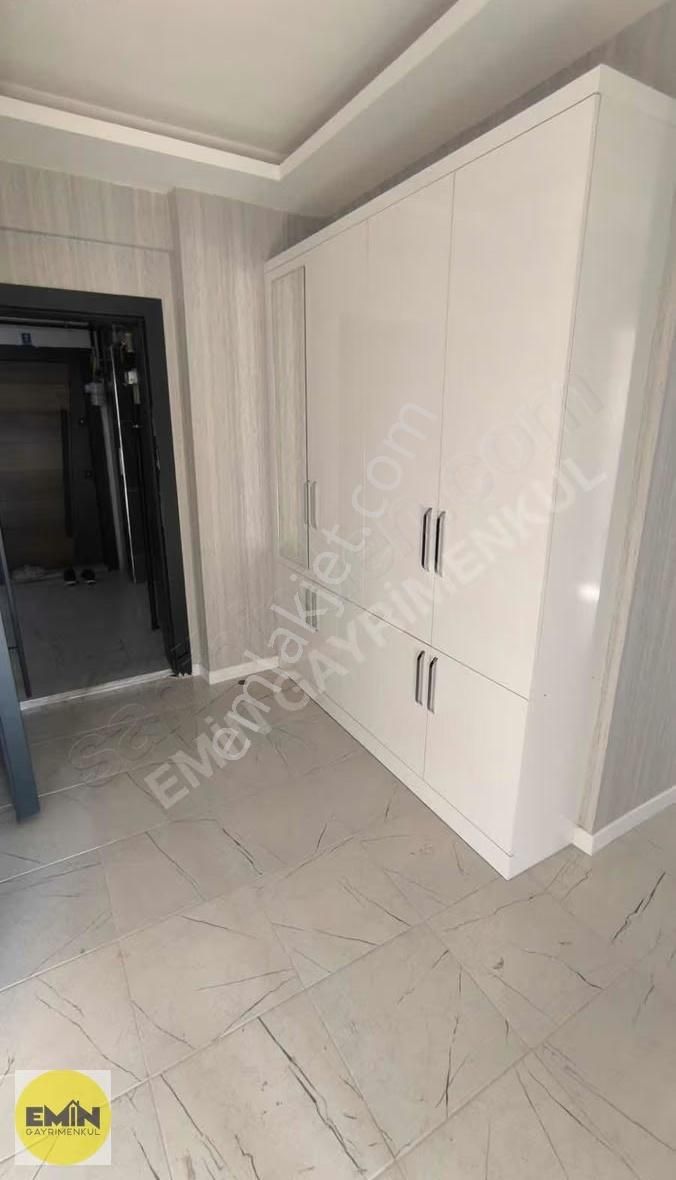 Emin Gyo Satıyorrr! Kumköprü'de Geniş 3+1 Daire!!!