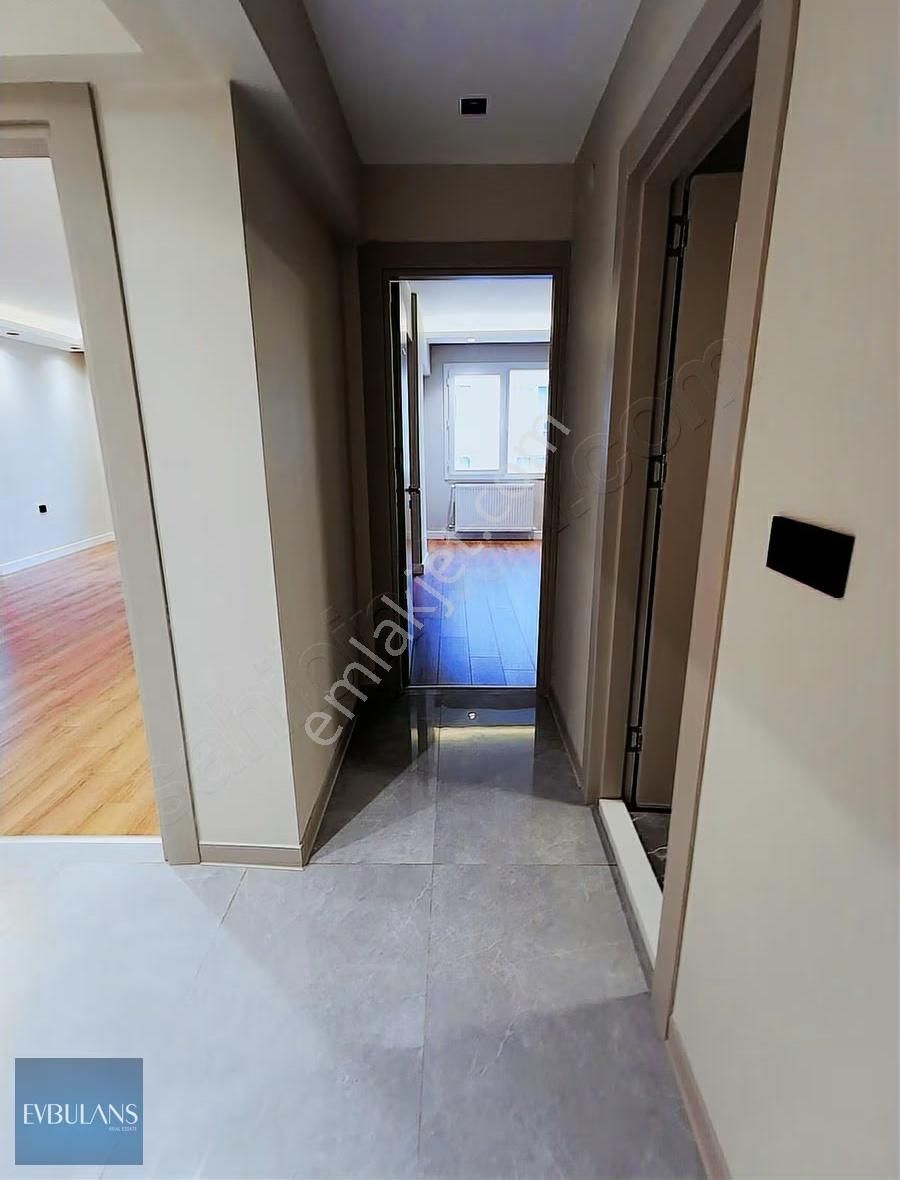 A Dan Z Ye Sıfır Tadilatlı Girne Caddesi Ve Çarşı Yakını Lüx 3+1 - Görsel 12