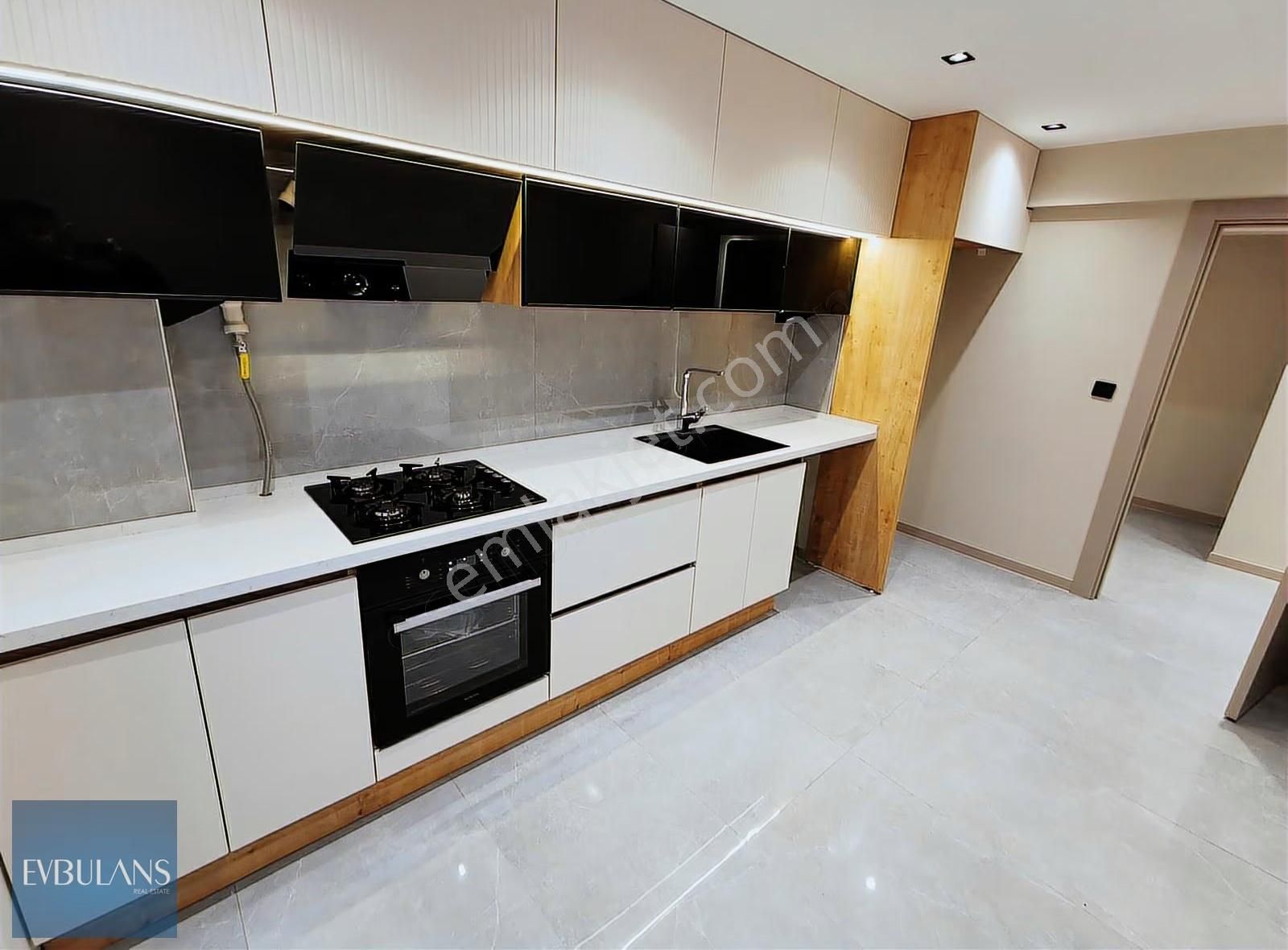 A Dan Z Ye Sıfır Tadilatlı Girne Caddesi Ve Çarşı Yakını Lüx 3+1 - Görsel 20