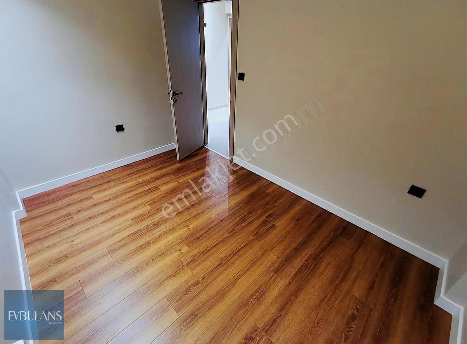 A Dan Z Ye Sıfır Tadilatlı Girne Caddesi Ve Çarşı Yakını Lüx 3+1 - Görsel 14