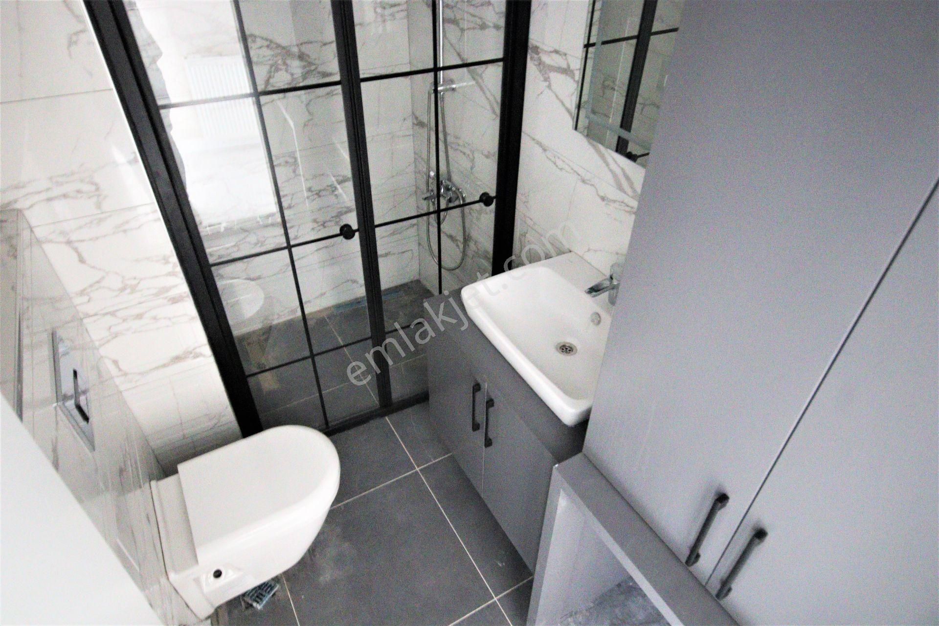 💦burhaniye Pelitköy'de💦aygül'den Denize Sıfır Site İçi Havuzlu Satılık 1+1 Bahçe Kullanımlı Daire - Görsel 21