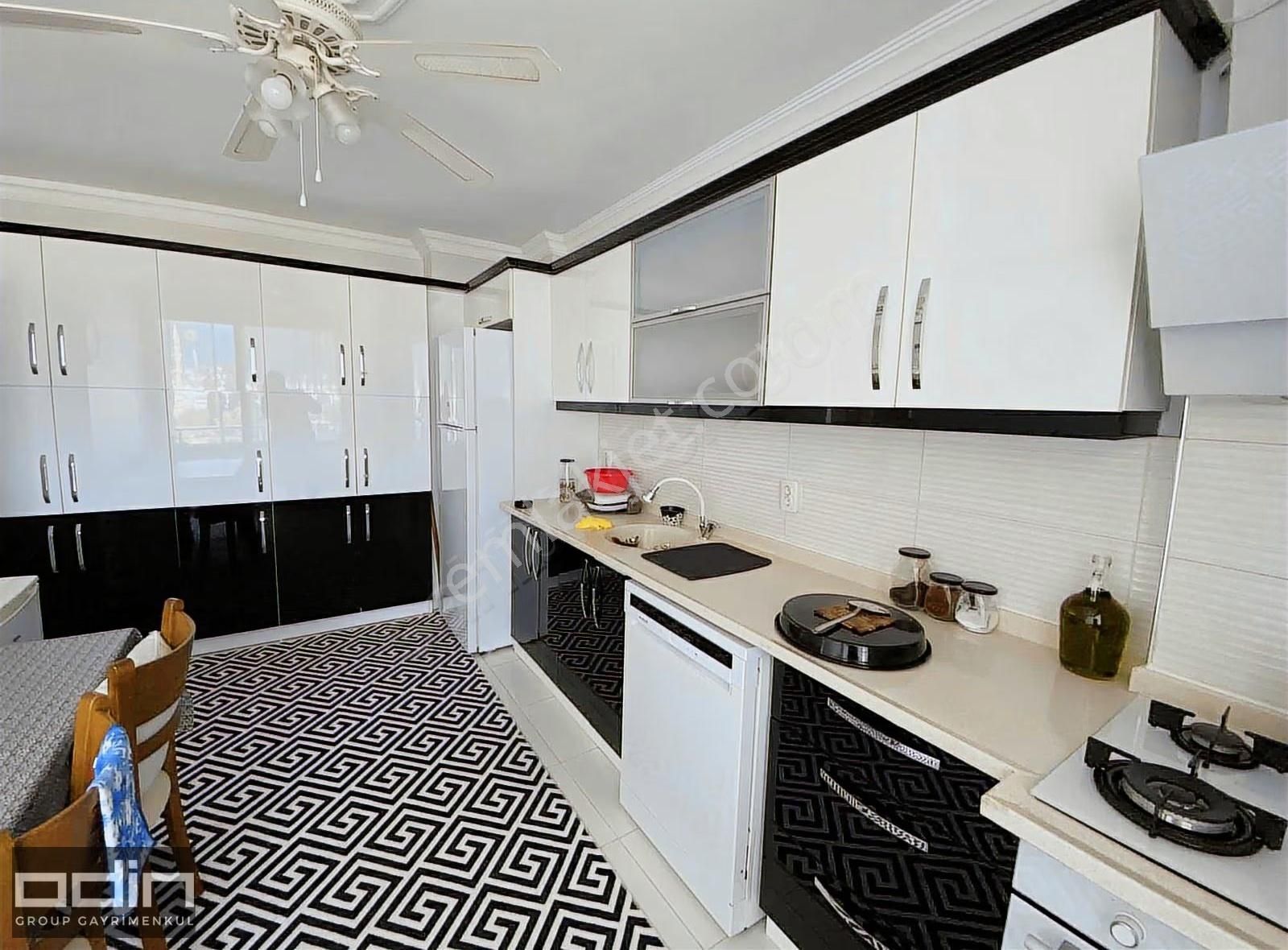 Kadıköy Merkez Hastane Yanı 3+1 Geniş Ferah Manzaralı Daire - Görsel 8