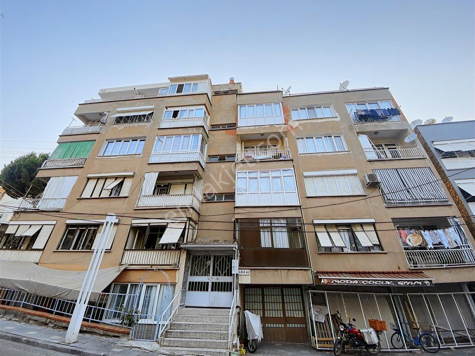 Salihli Satılık 3+1 Daire Sağlık Mahallesi - Görsel 31