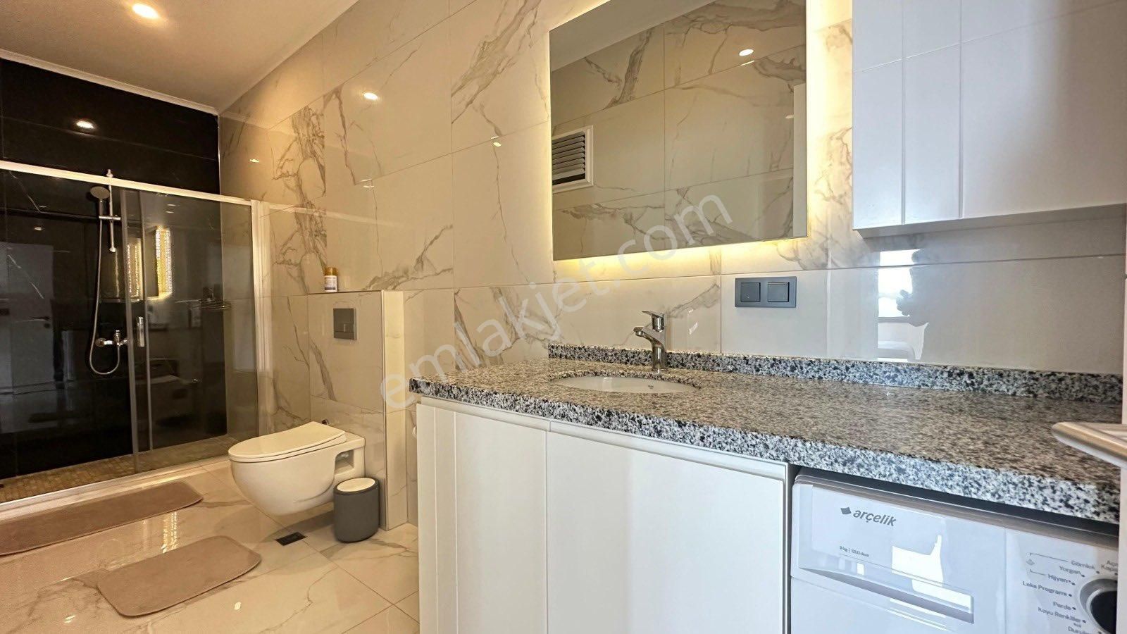 Sea View 2+1 Penthouse Apartment İn Mahmutlar Full Furnished - Görsel 18