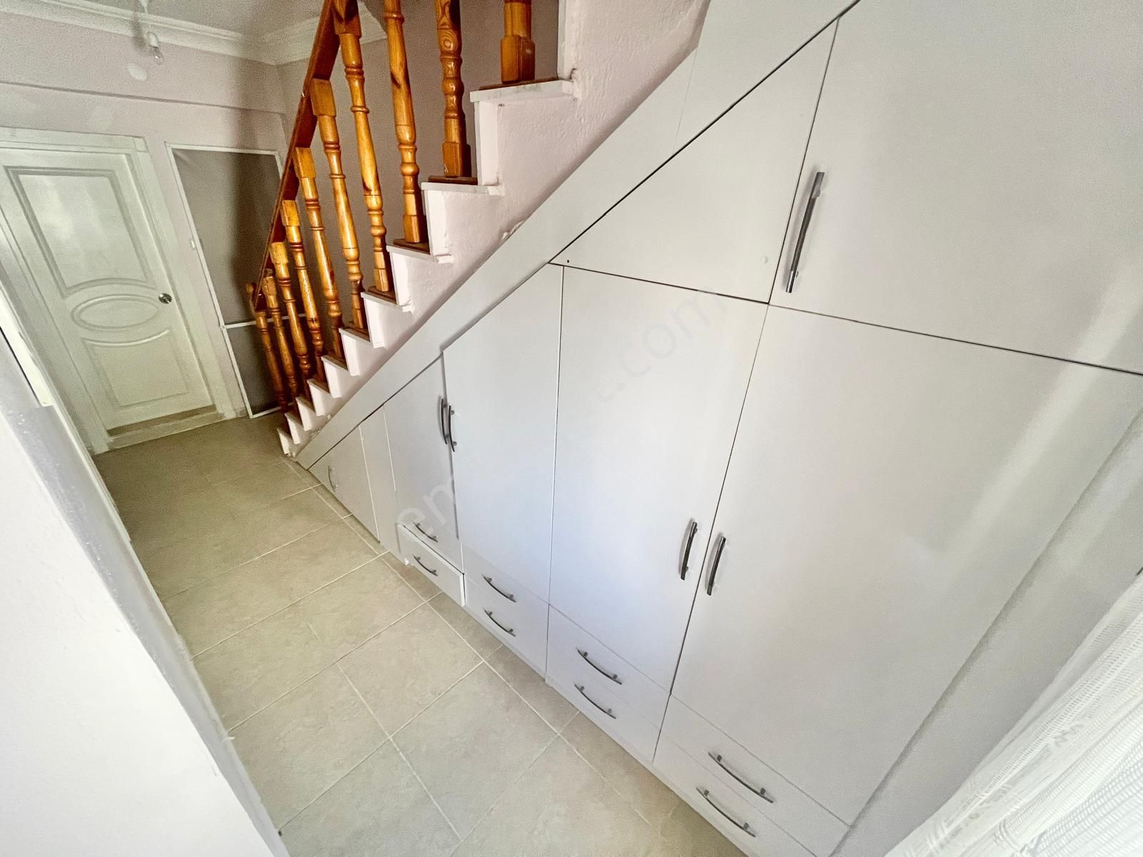 Sadece Berkay Demirel'den Denize Sadece 130 Metre Çift Cephe 3+1 Villa - Görsel 25