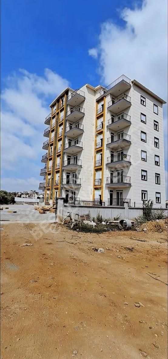 Serik Merkezde Satılık Lüks Daire