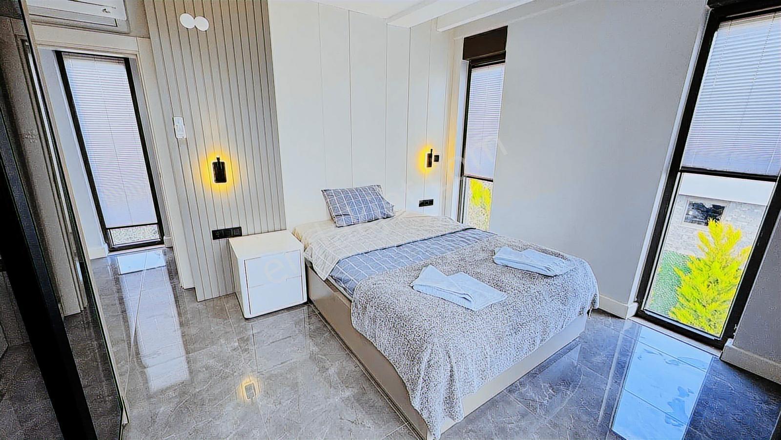 Belek'de Villalar Bölgesinde Kiralık Lüks Özel Havuzlu 4+1 Vılla - Görsel 16