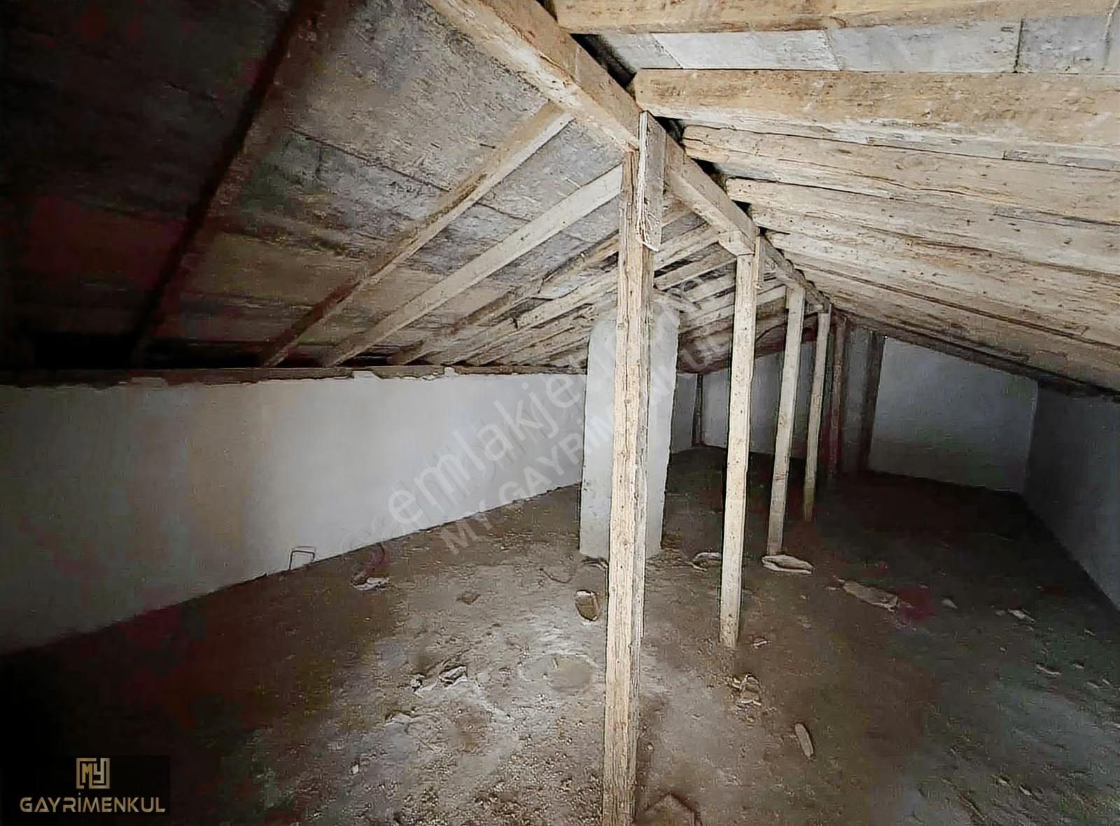 Cengizhan Mahallesinin Girişinde Teraslı Dubleks Asansörlü Daire - Görsel 21