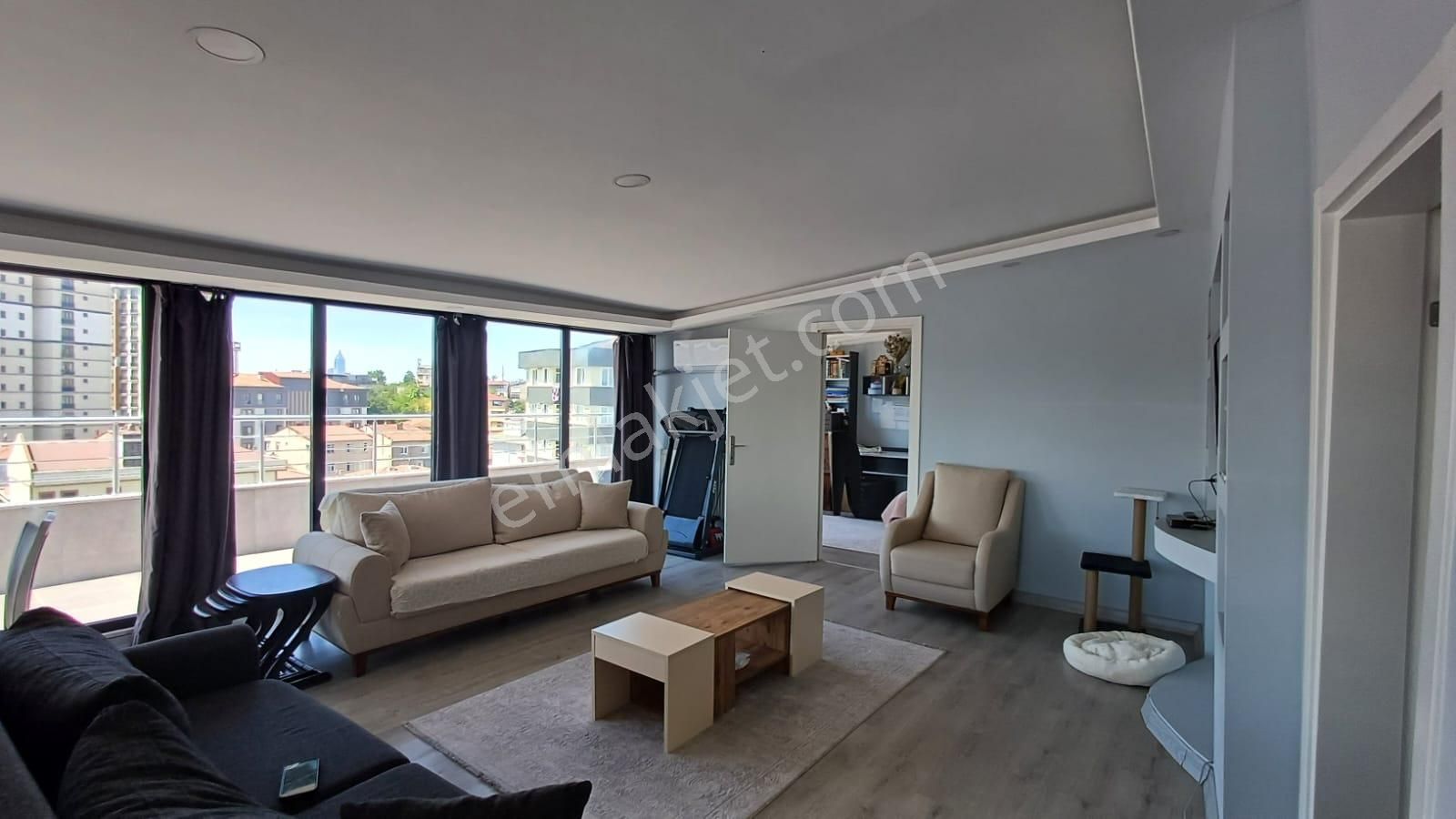 Ümraniye Aşağı Dudullu Yeşil Konaklar Satılık 4+2 Dubleks Daire