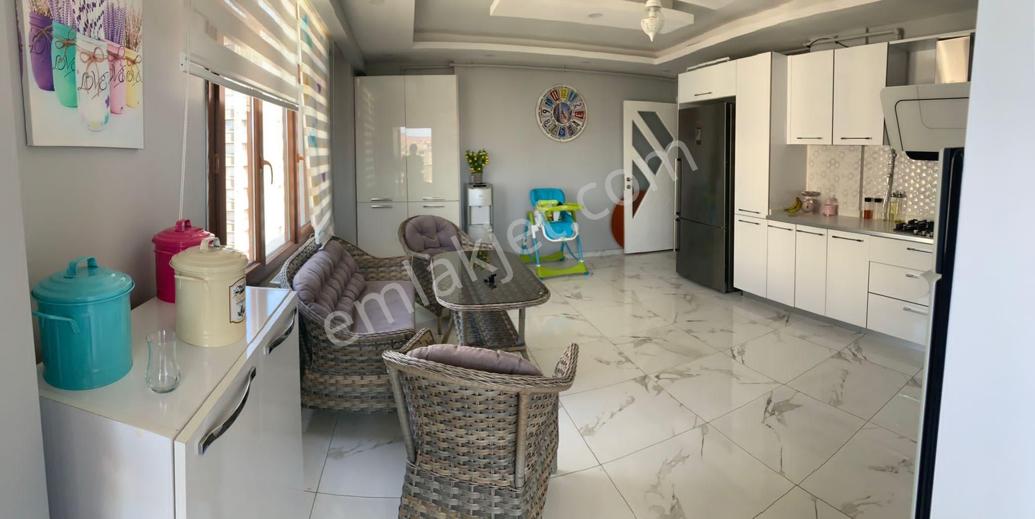 Ev Sahibinden; Mesire Manzaralı, Merkezi Konumda, Geniş (220 M2 4 +1 ), Lüx Daire - Görsel 7