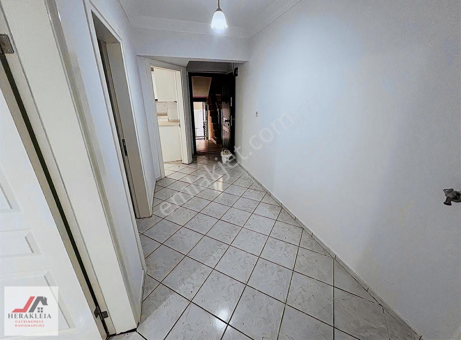 Didim Çamlık Mahallesi Ön Cephe 2+1 Arakat Daire - Görsel 2