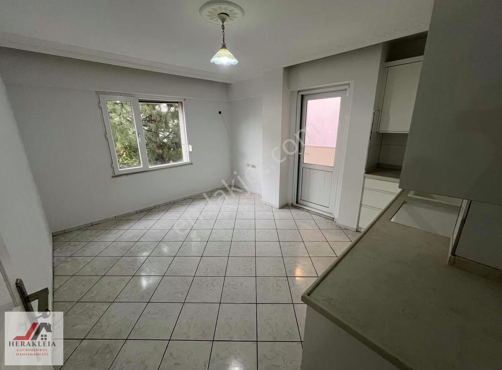 Didim Çamlık Mahallesi Ön Cephe 2+1 Arakat Daire - Görsel 9