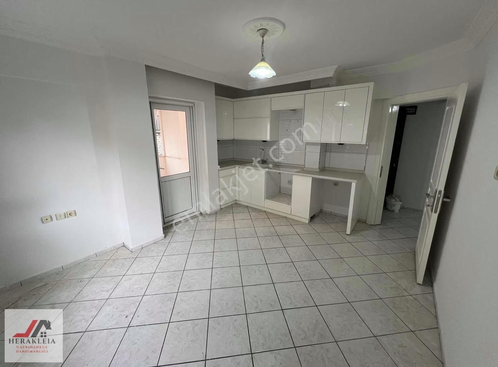 Didim Çamlık Mahallesi Ön Cephe 2+1 Arakat Daire - Görsel 12