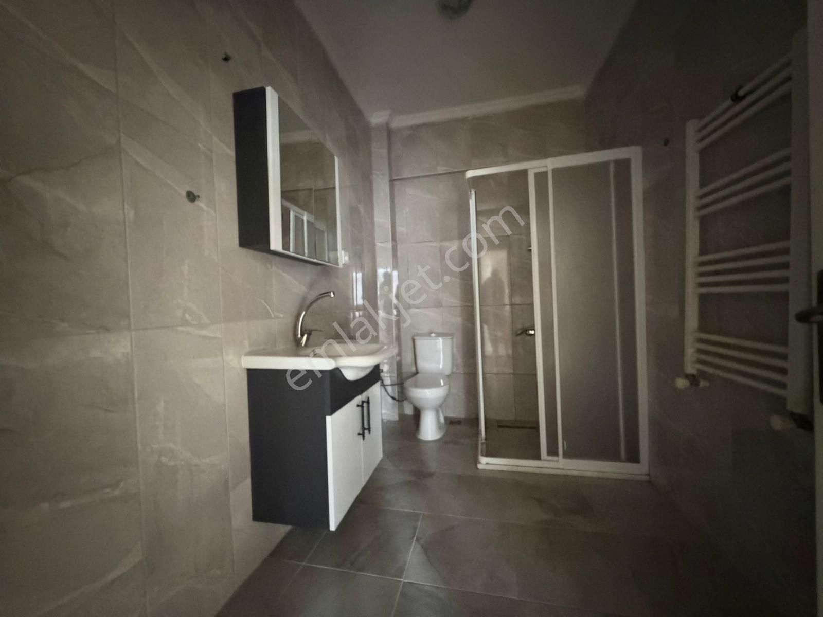 Merkezi Konumda Bakımlı 3+1 Kiralık Daire - Görsel 10