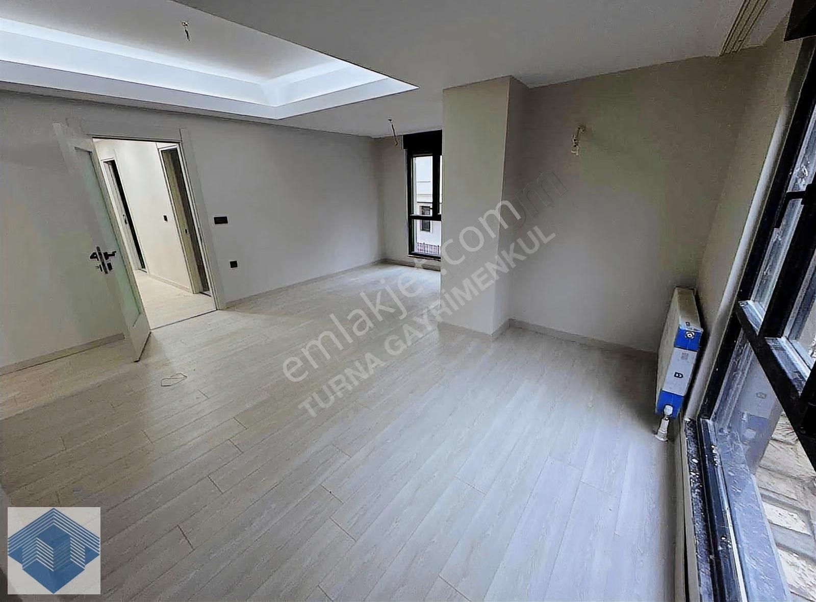 Beşiktaş Dikilitaş'ta Otoparklı Yeni Binada Satılık 3+1 Daire - Görsel 8