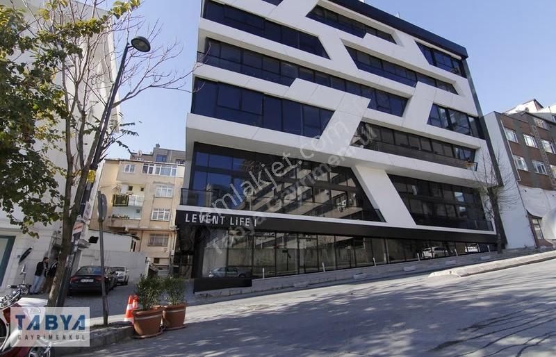 Levent Metroya Yürüme Mesafesinde 200 M2 Kısmi Eşyalı Ofis