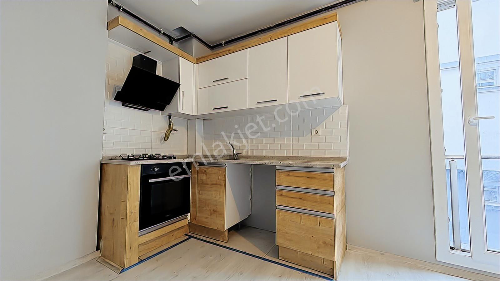 İzmir Çiğki K.çiğli'de Kiralık 1+1 Daire Cb Ph - Görsel 16