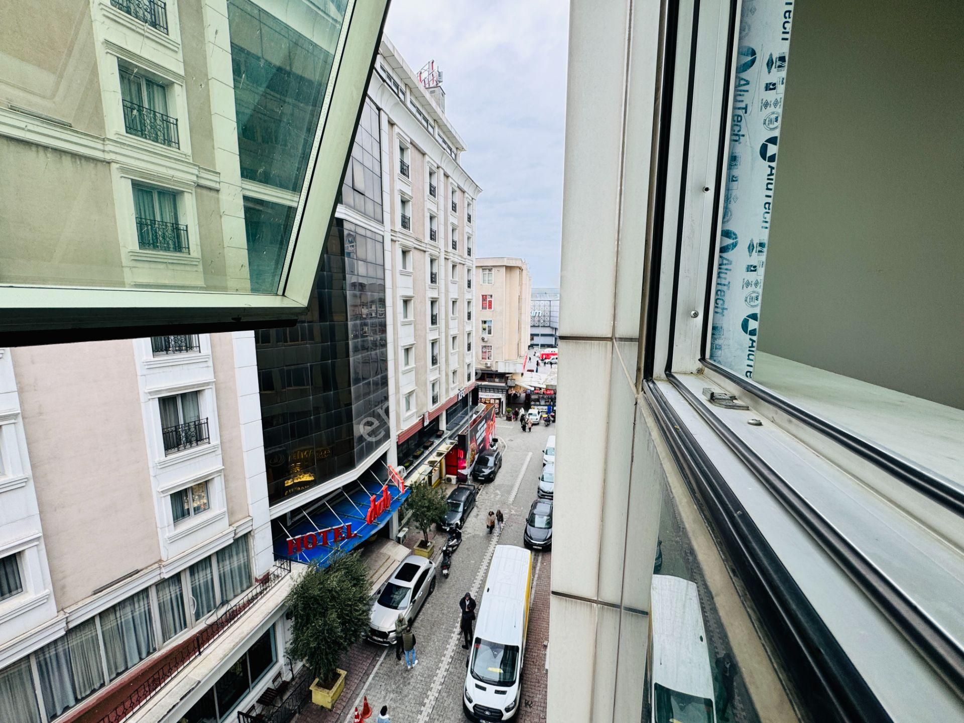 Turyap Alpha'dan Esenyurt Meydanda Kiralık Büro & Ofis - Görsel 18