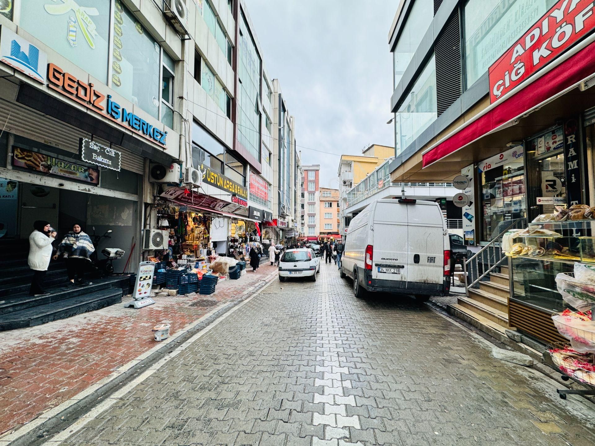 Turyap Alpha'dan Esenyurt Meydanda Kiralık Büro & Ofis - Görsel 24