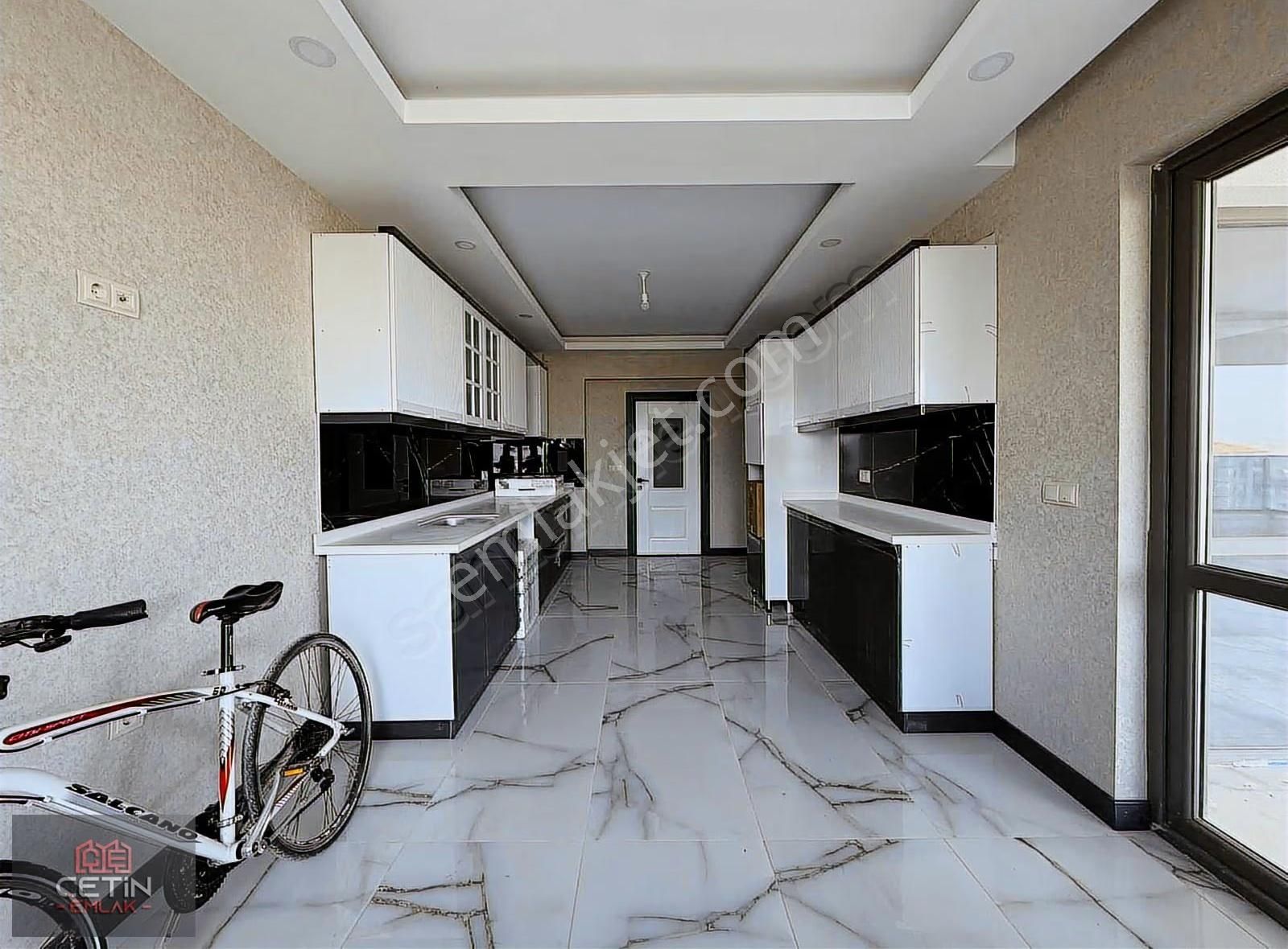 Çetin Emlak'hastane Yak.3 Balkonlu,giyinme Odalı 4+1 Sıfır Daire - Görsel 3