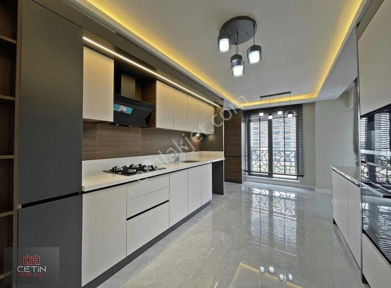 Çetin Emlak ▓ Bulvar Cephe Sıfır 8.kat Ön Cephe/ 180m² 4+1 Daire - Görsel 14