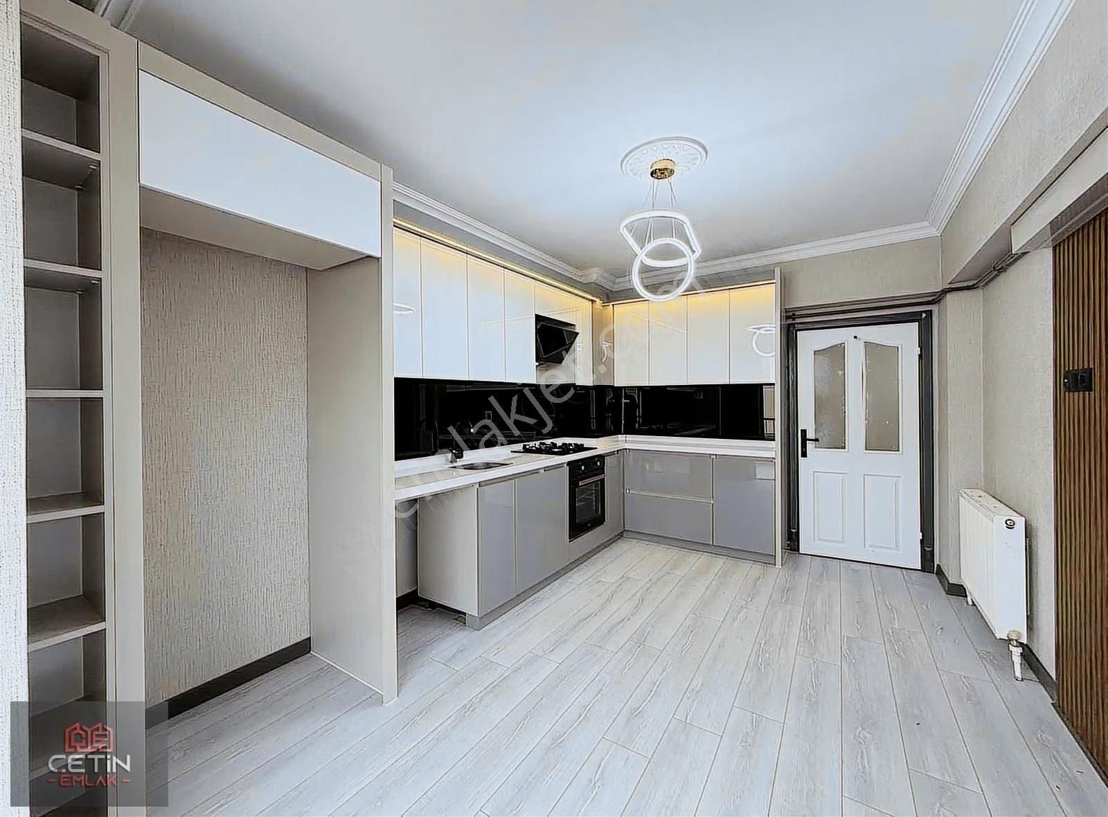 Çetin Emlak'▓ Hicret Cami Yak.içi Yapılı Güney/ Geniş 3+1 Daire