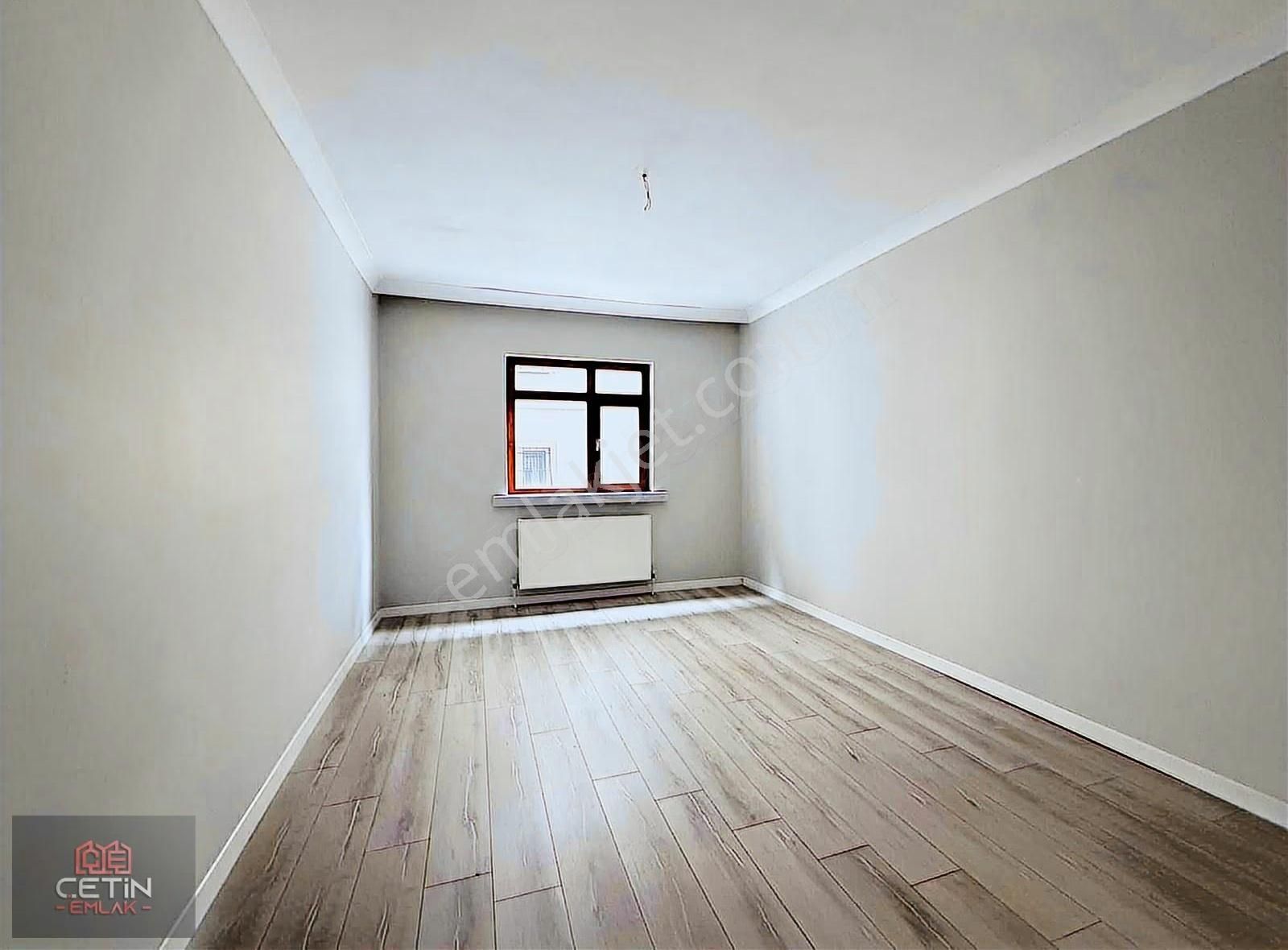 Çetin Emlak' Fatih Mah.içi Yapılı 1 Balkonlu Giriş Kat 3+1 Daire - Görsel 12