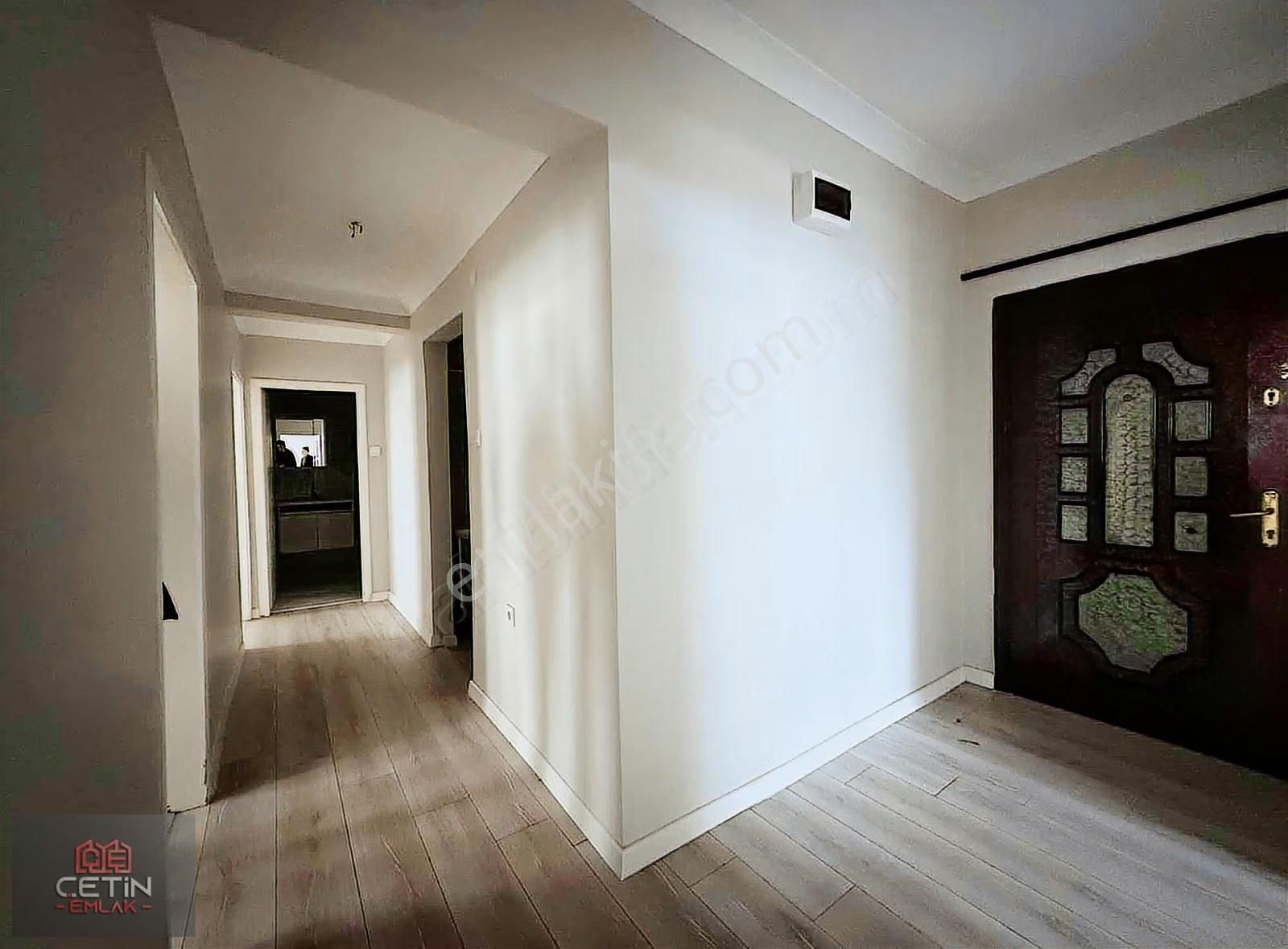 Çetin Emlak' Fatih Mah.içi Yapılı 1 Balkonlu Giriş Kat 3+1 Daire - Görsel 16