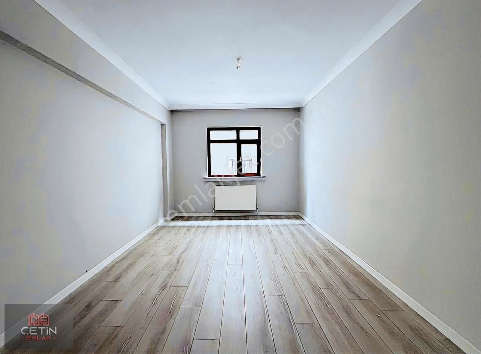 Çetin Emlak' Fatih Mah.içi Yapılı 1 Balkonlu Giriş Kat 3+1 Daire - Görsel 7