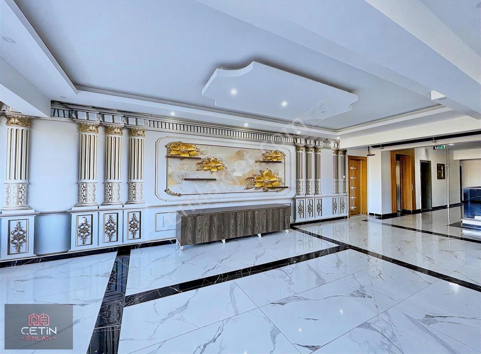 Çetin Emlak▓ Hastane Yak.30m² Teras Balkon'sıfır 6.kat 4+1 Daire