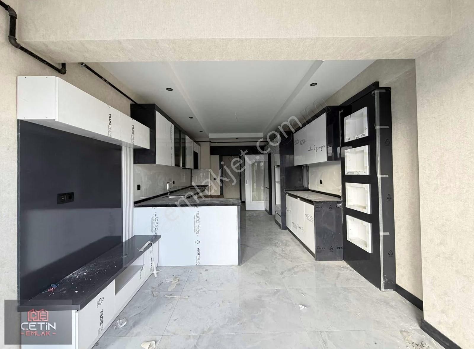 Çetin Emlak' Kaymakamlık Yanı 'sıfır' G.odalı/ 5.kat 190m² Daire