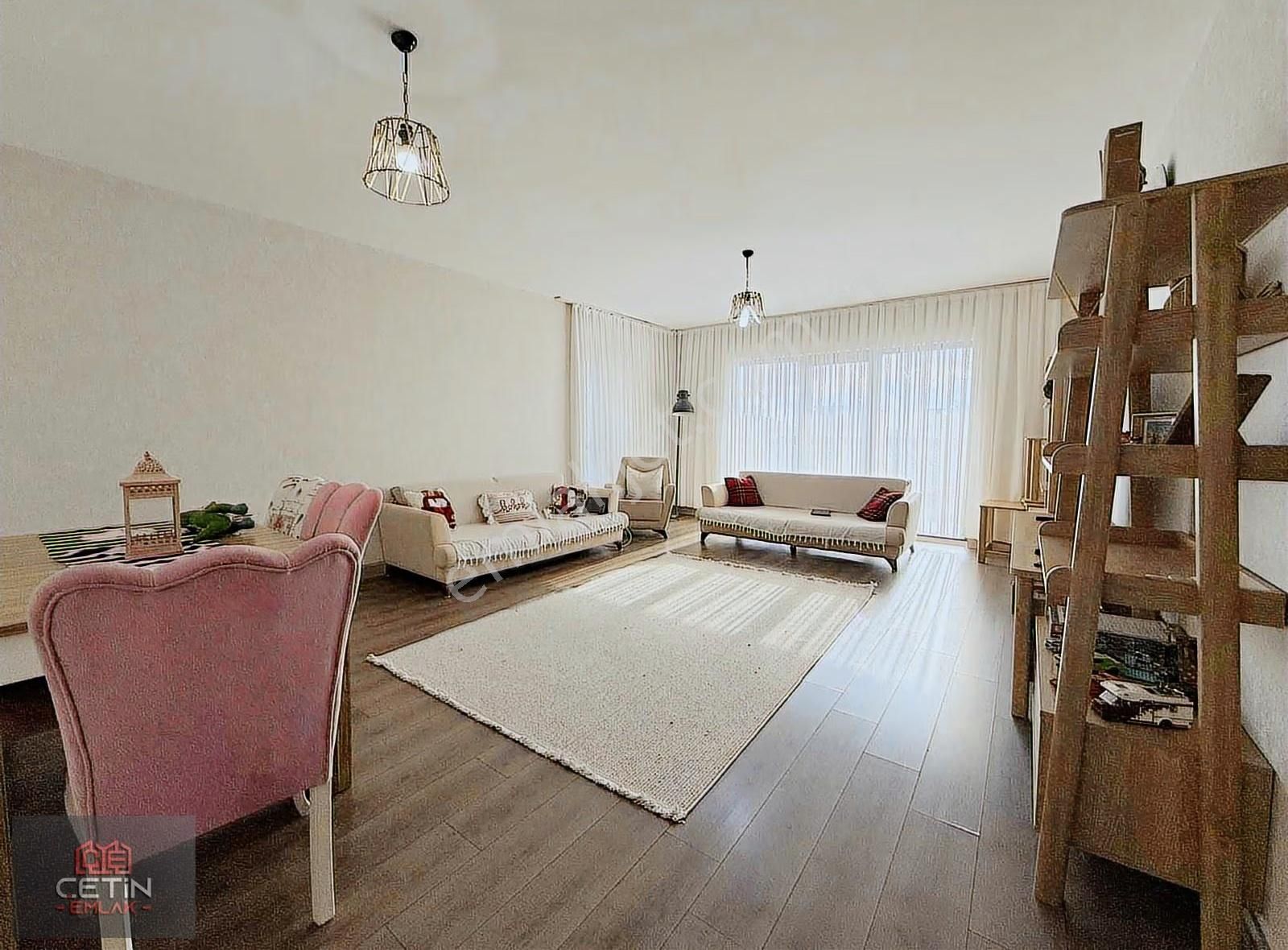 Bulvar Üzerinde▓ 7/24 Güvenlikli 5.kat Yerden Isıtmalı 4+1 Daire - Görsel 3