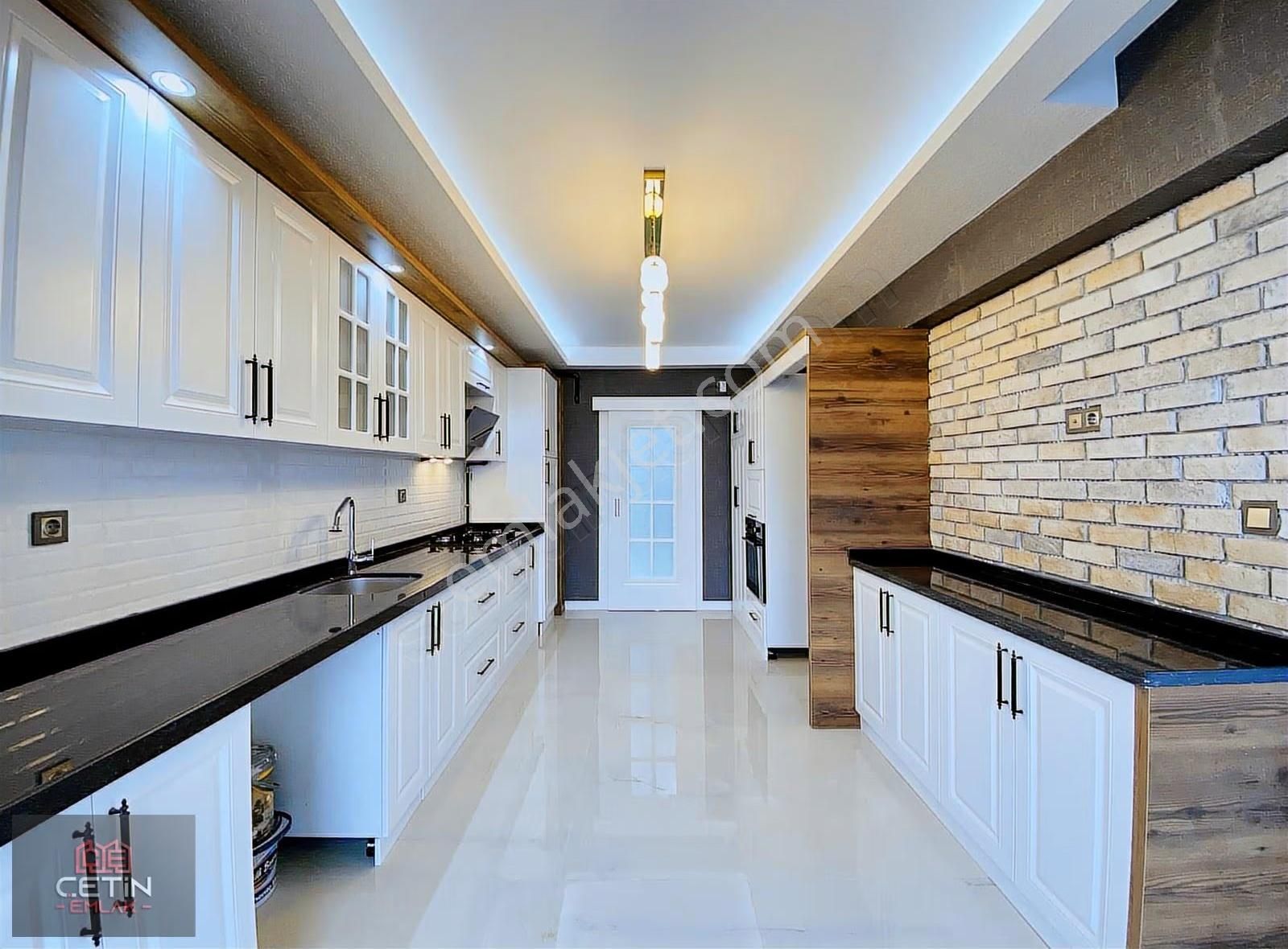 Çetin Emlak'hastane Yanı Geniş Peyzajlı 5.kat Giyinme Odalı 4+1 - Görsel 4