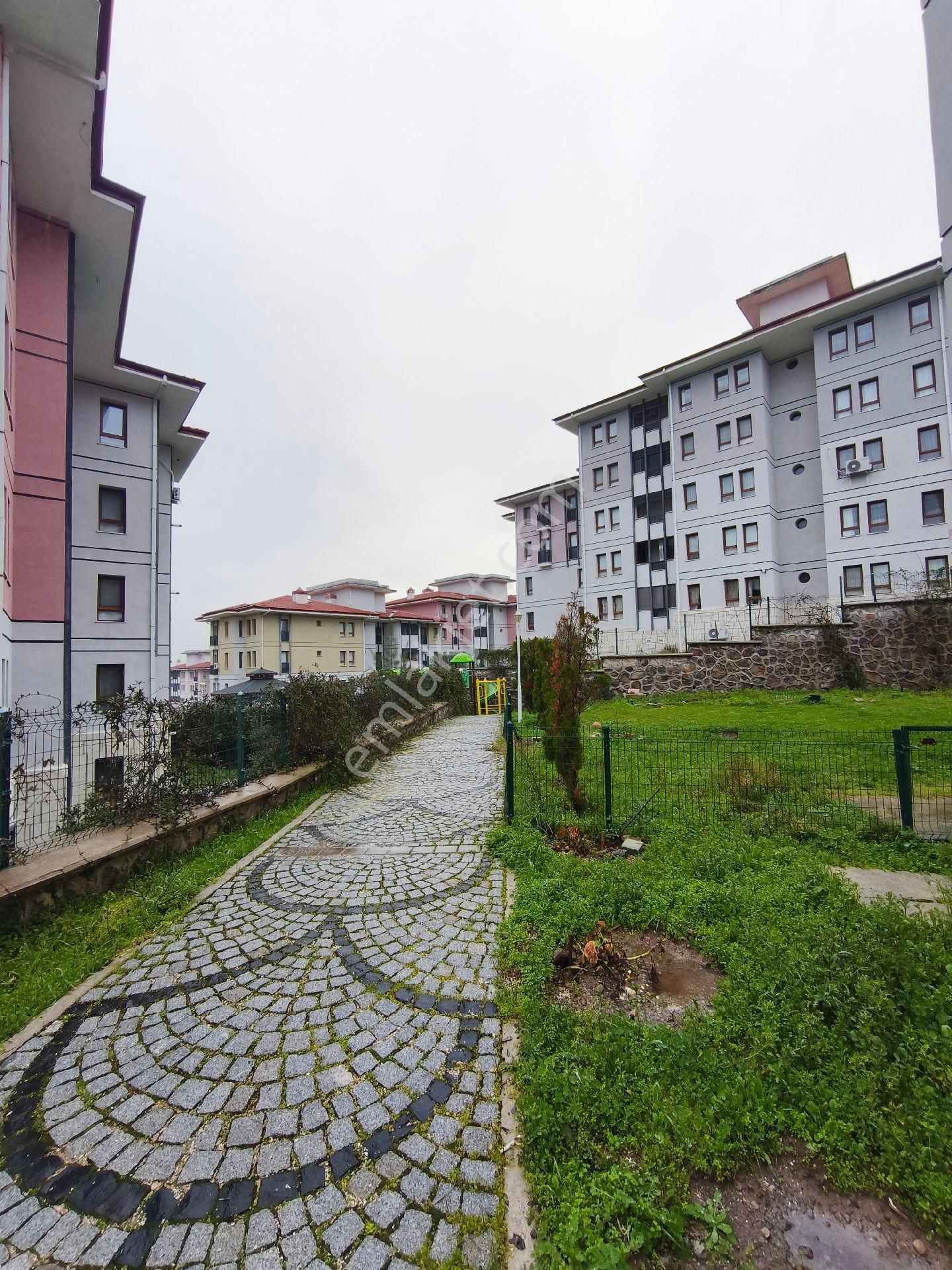 Manisa Yunusemre Akgedik Mahallesi 2.etap.2 Kısım Tıp 2-93/ 2+1 Kapalı Mutfak - Görsel 11