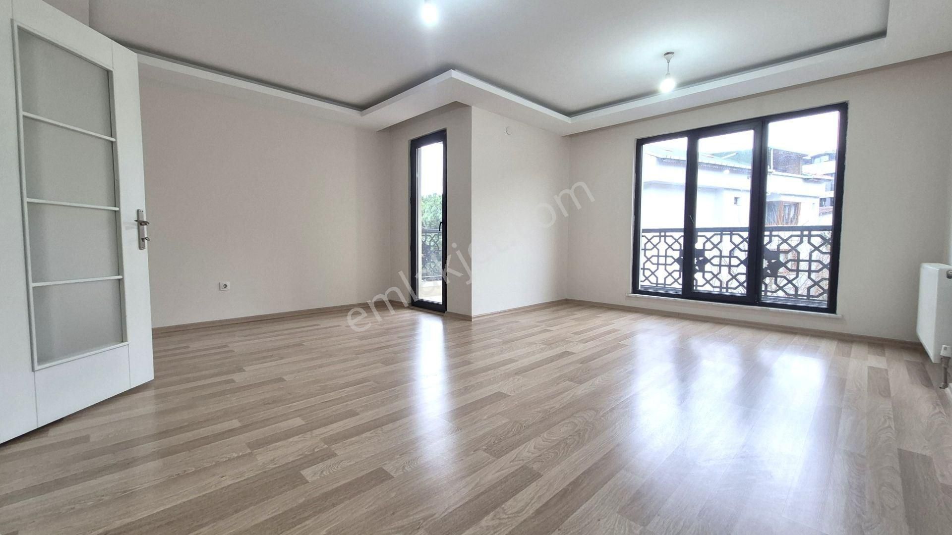 Üsküdar Ferah Mh Sitede 2+1 Kiralık Daire Enta Emlak