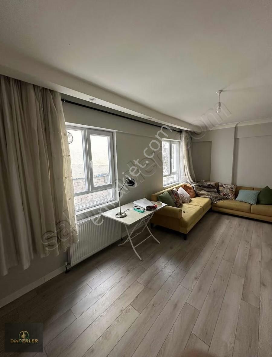 Gölbaşı Cadde Üzeri Satılık Yatırımlık 1+1 Daire - Görsel 5