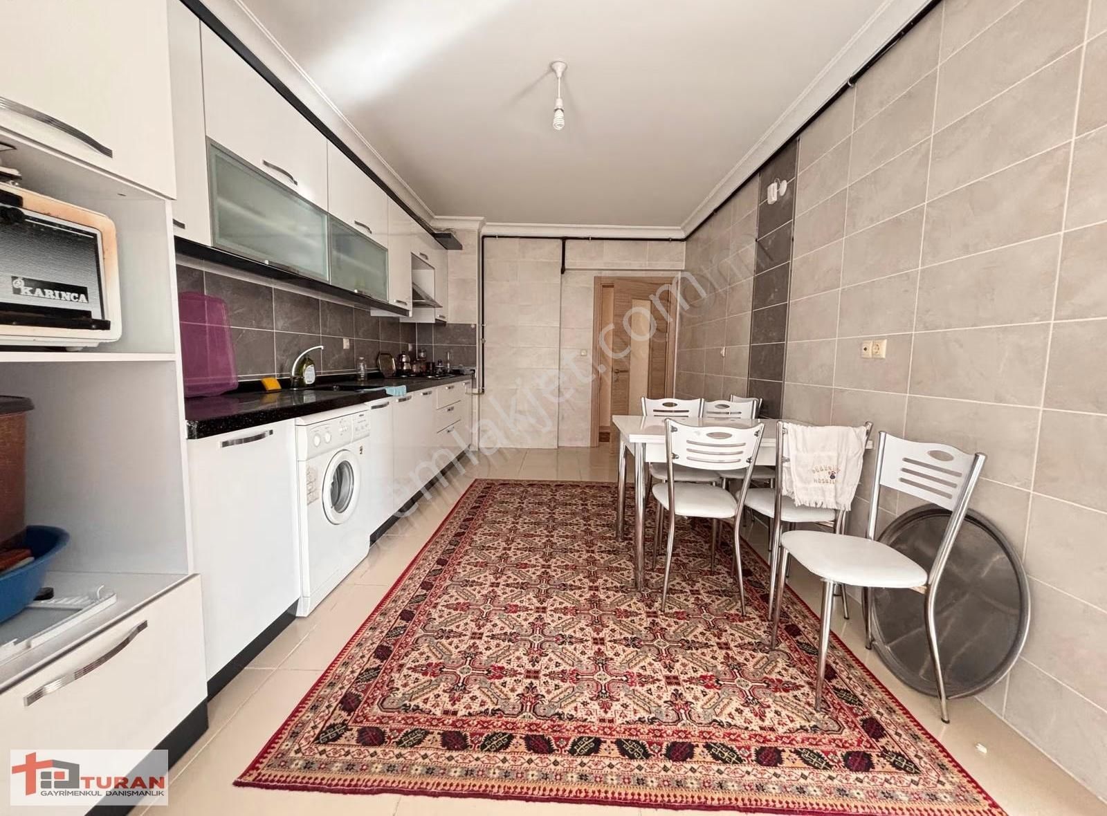 Çarşamba Pazarı Yakını Krediye Uygun 3+1 150m² Site Dairesi****