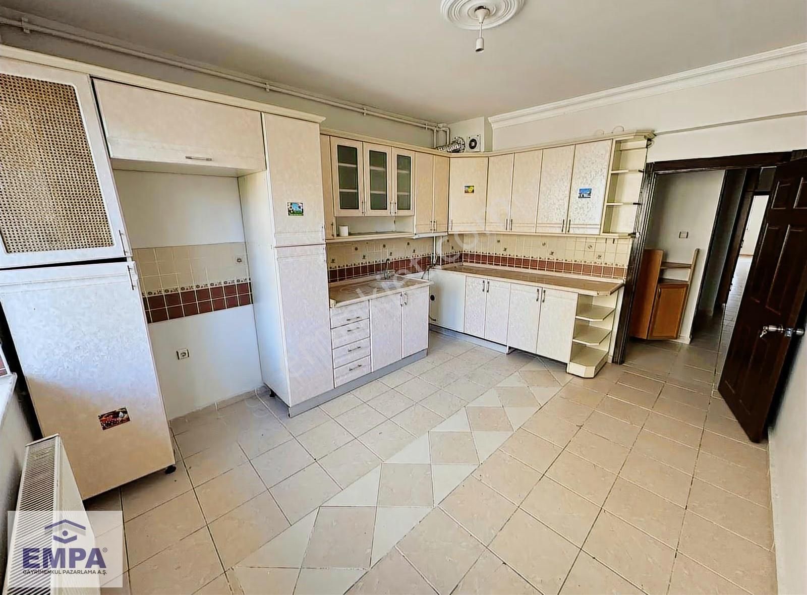 Empa'dan Yenibağlar Mah Balkan Cad 3+1 125m² Bakımlı Daire-sd45 - Görsel 2