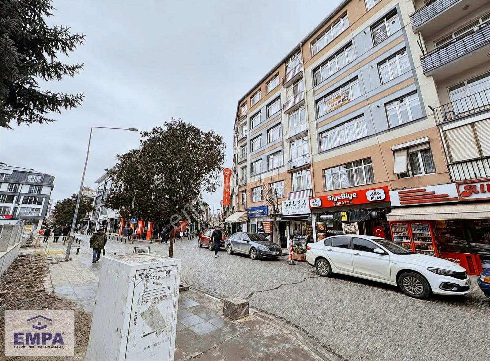 Empa'dan İstiklal Mah. Şair Fuzuli Cad. 2+1 110m² Satılık Daire