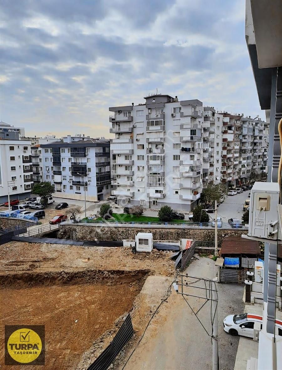 Karşıyaka Dedebaşı Mahallesi'nde Satılık 2+1 Daire - Görsel 11