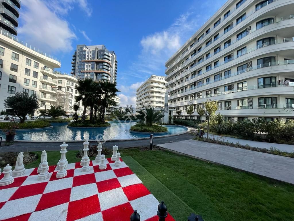 Sevcan Remax Nef Bahçelievler 87m2 Özel Teras&bahçeli Mimari Tasarımlı Bahçekatı 4,5+1 - Görsel 32